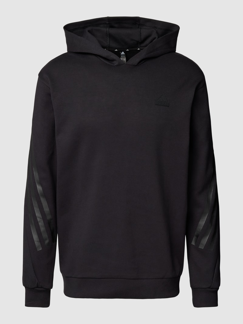 Hoodie mit Label-Patch in schwarz