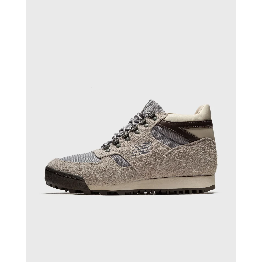New Balance Rainier URAINAD / grau