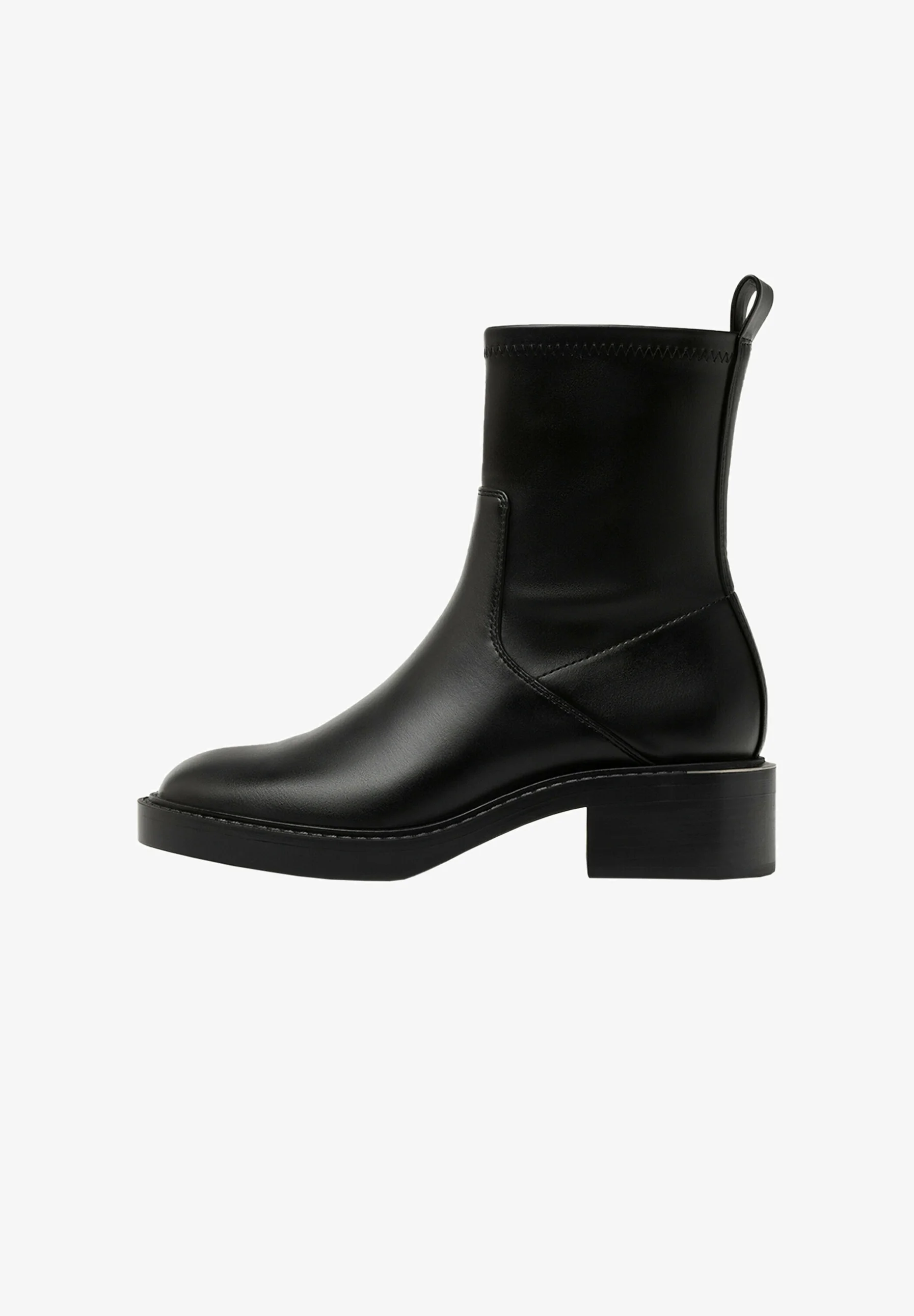 Botines Stradivarius