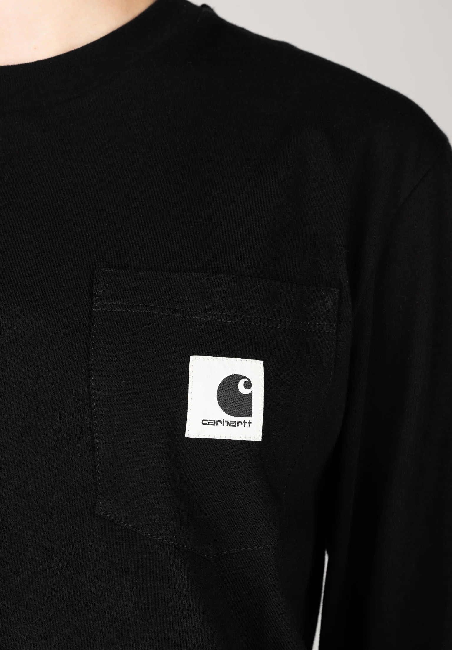 W' Pocket