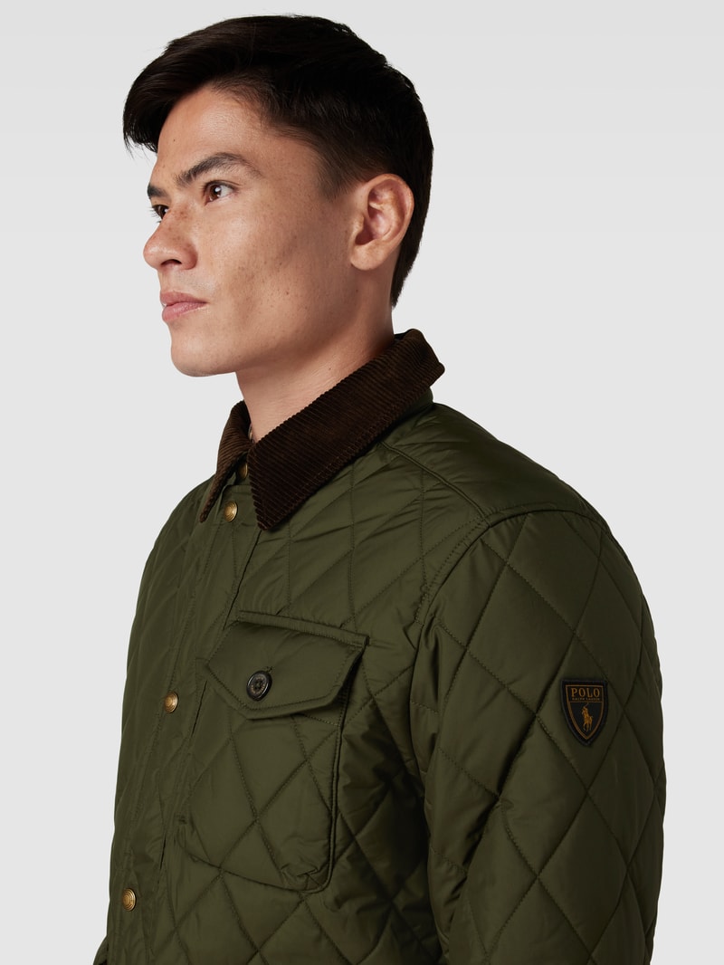 Steppjacke mit Umlegekragen Modell 'BEATON' in olivgrün