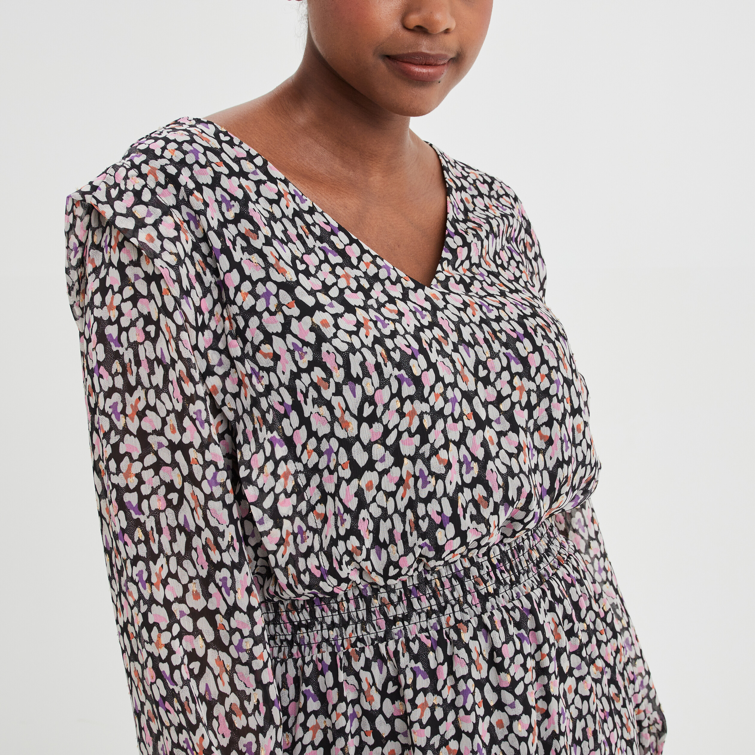 Robe évasée taille élastiquée col en V noir femme | La Halle