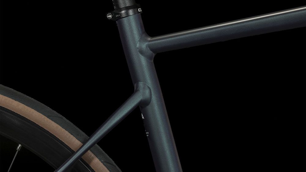 Cube Attain deepblue´n´white kaufen | Bike-Discount