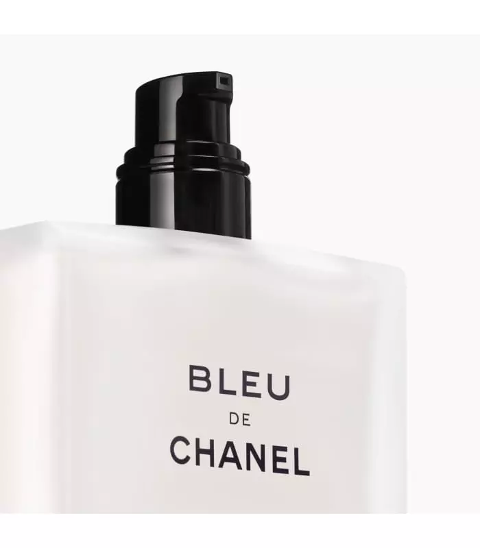 BLEU DE CHANEL Soin Hydratant 3-en-1