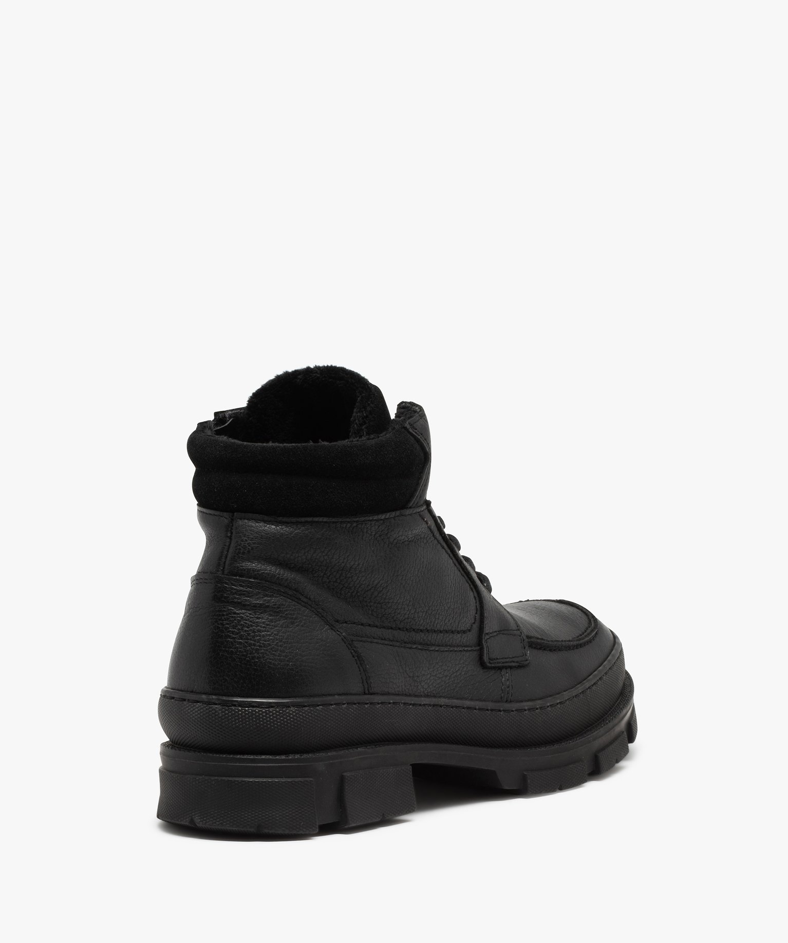 Boots homme unis dessus cuir et semelle crantée | GEMO