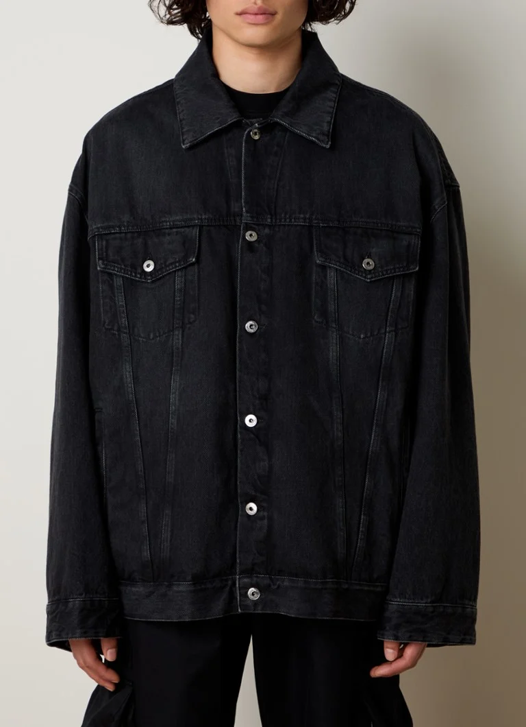 Τζιν μπουφάν Off-White Arrow oversized με τσέπες στο στήθος και στα πλάγια