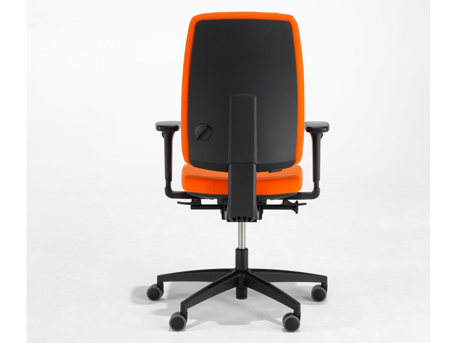 Mauser Sitzkultur Schreibtischstuhl, Ergonomisch-er Bürostuhl Orange, moderner hochwertiger Armlehnenstuhl
