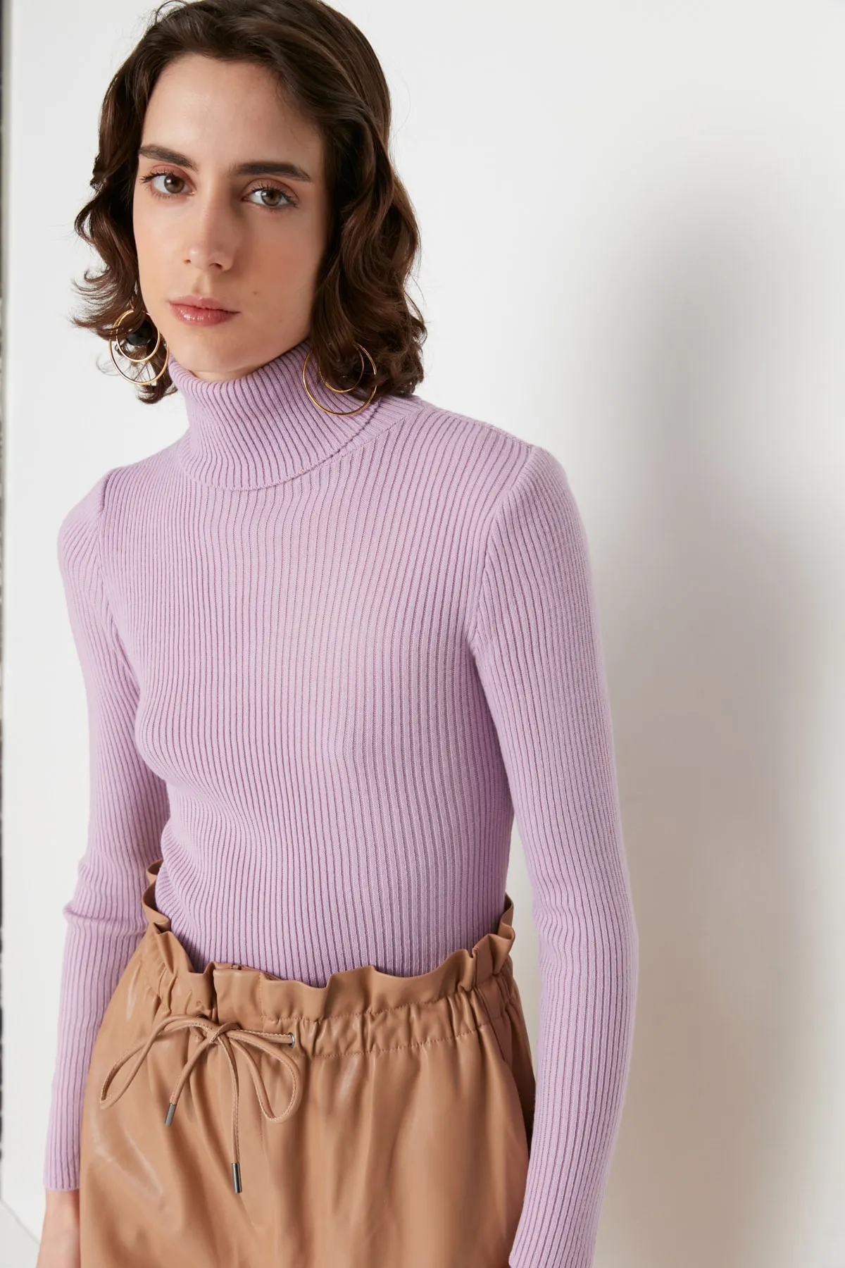 Trendyol Collection  Lilafarbener Basic-Rollkragenpullover TWOAW21KZ1279