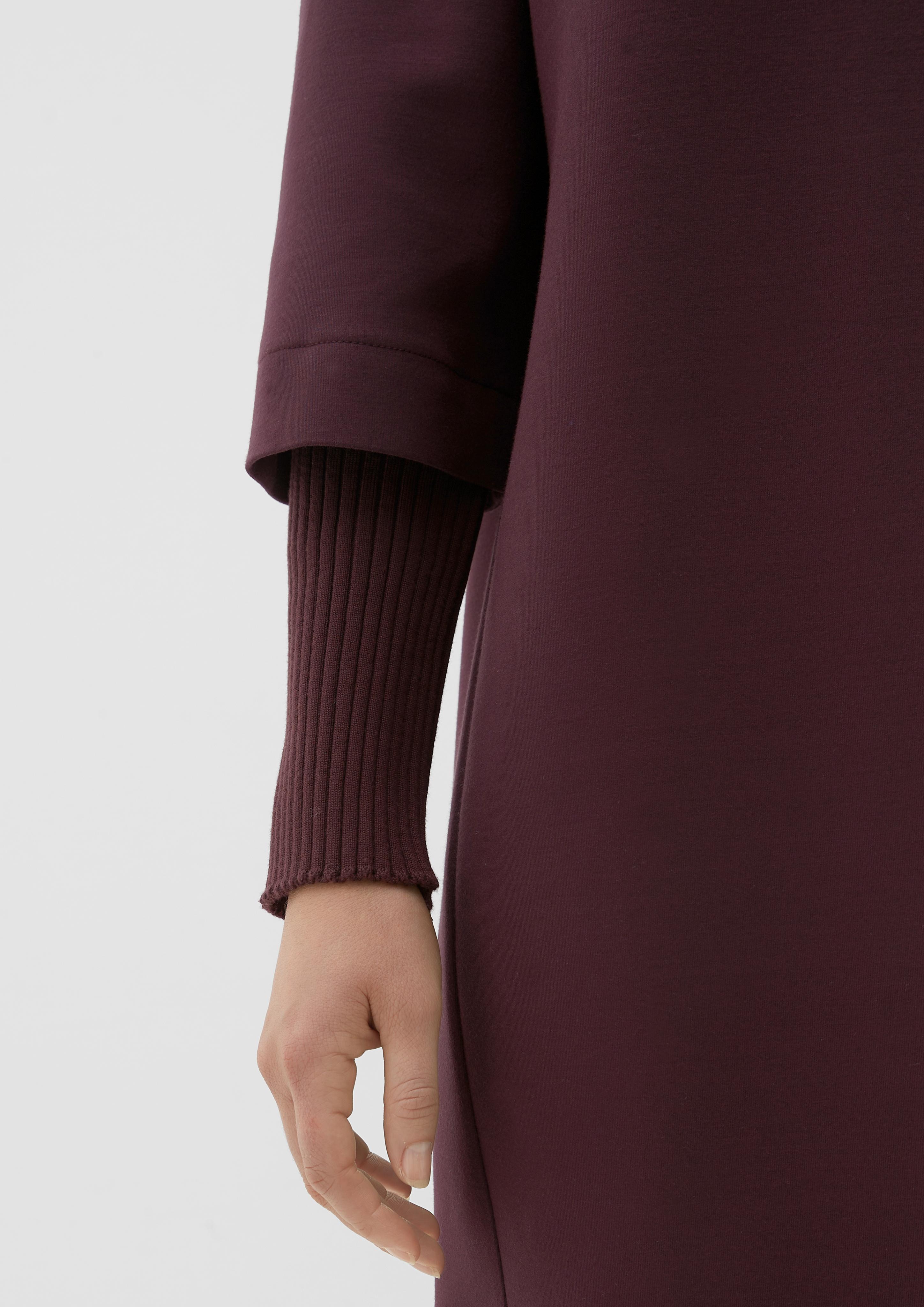 Sweatkleid mit gerippten Ärmeln  2118984-4989