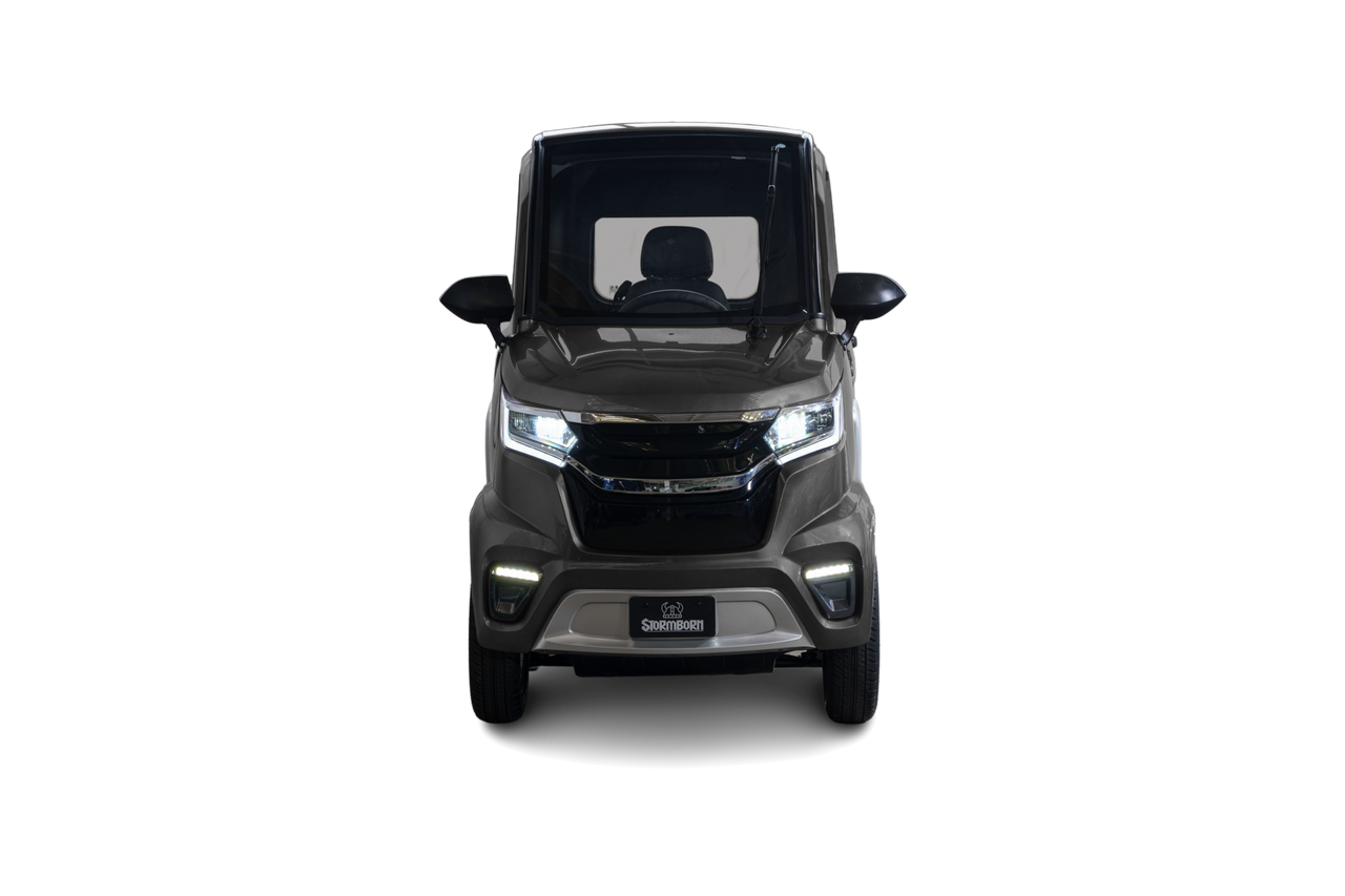 Stormborn X8 GT AC – 3 kW, Klima, Li-Ion-Akku , 45 km/h silber - Elektrokabinenroller