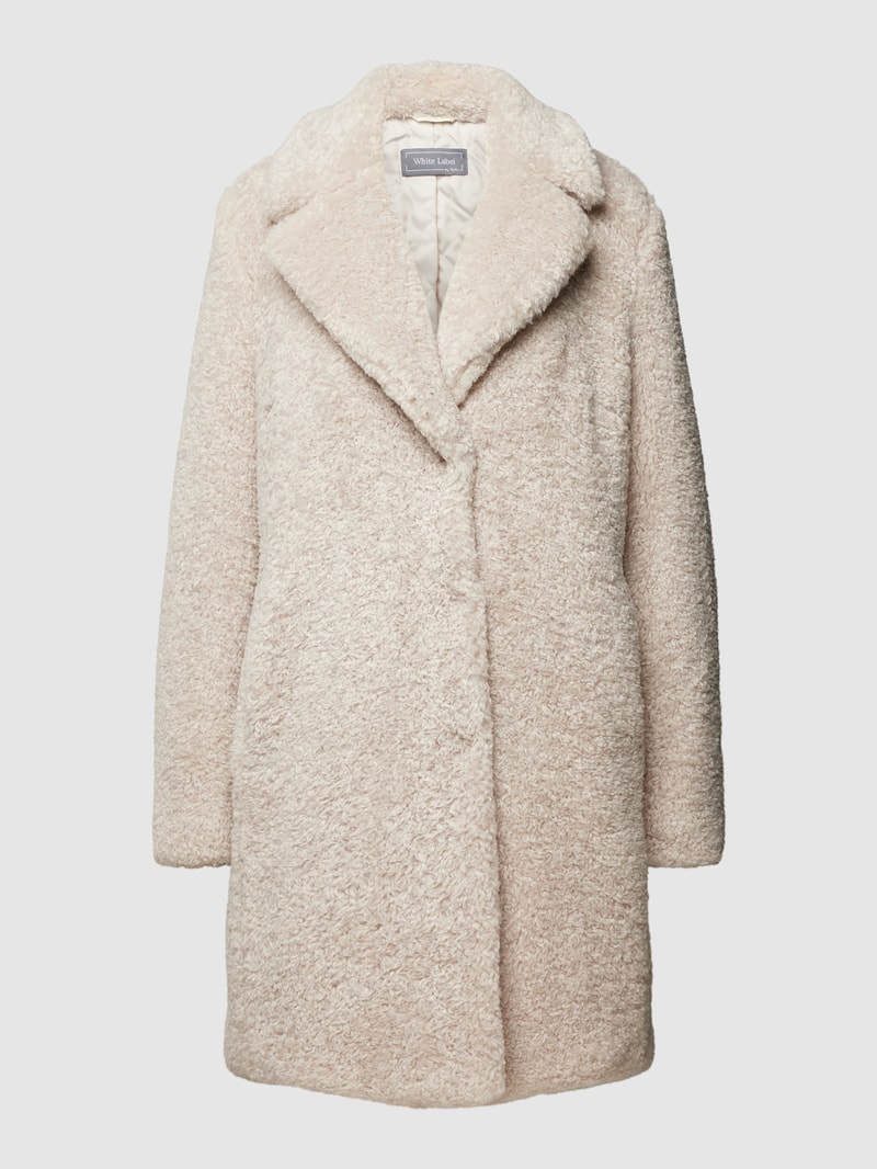 Mantel aus Teddyfell in offwhite