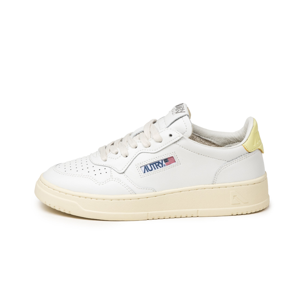 Autry WMNS Medalist Low W AULWLL58 / weiss