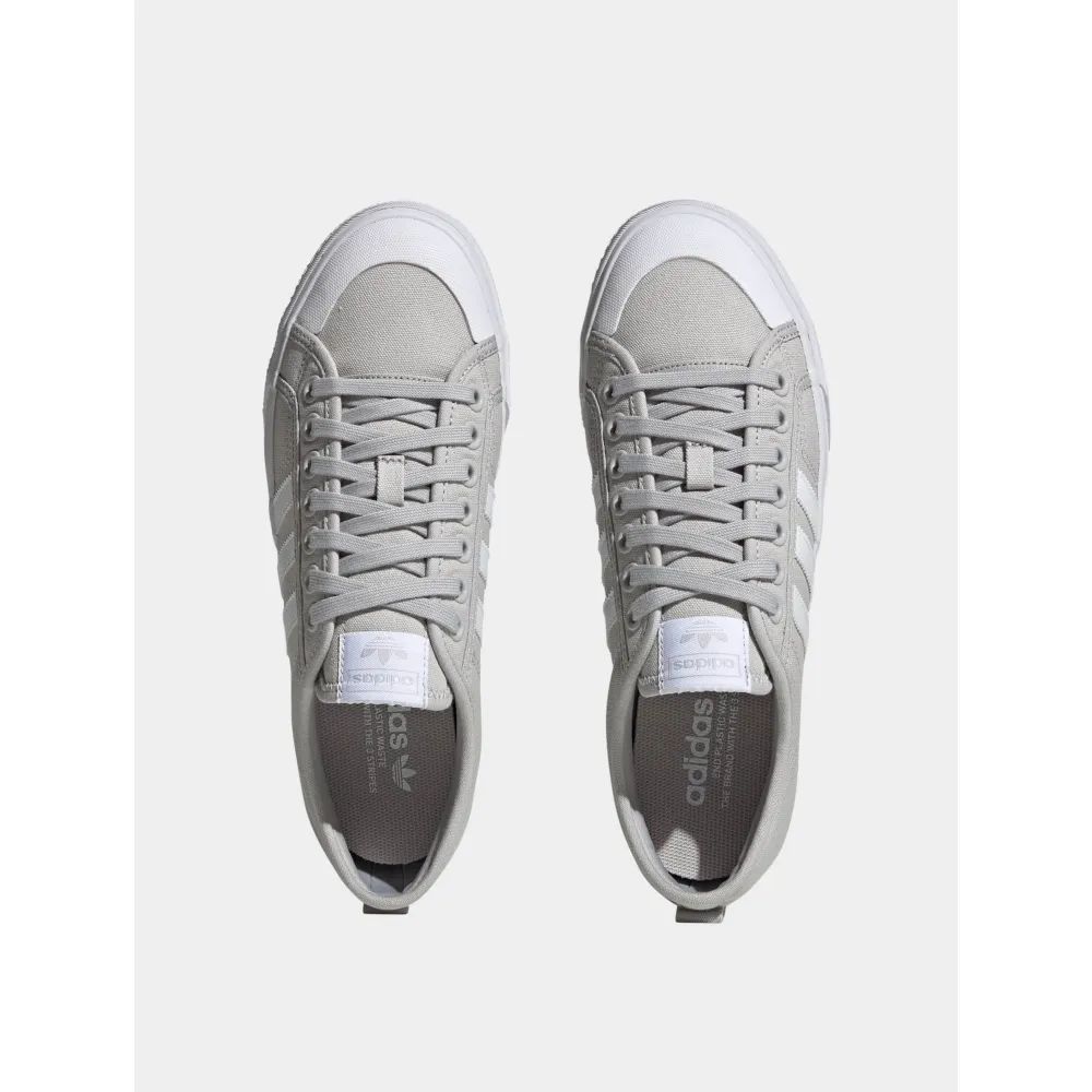 adidas Nizza HQ8526 / grau