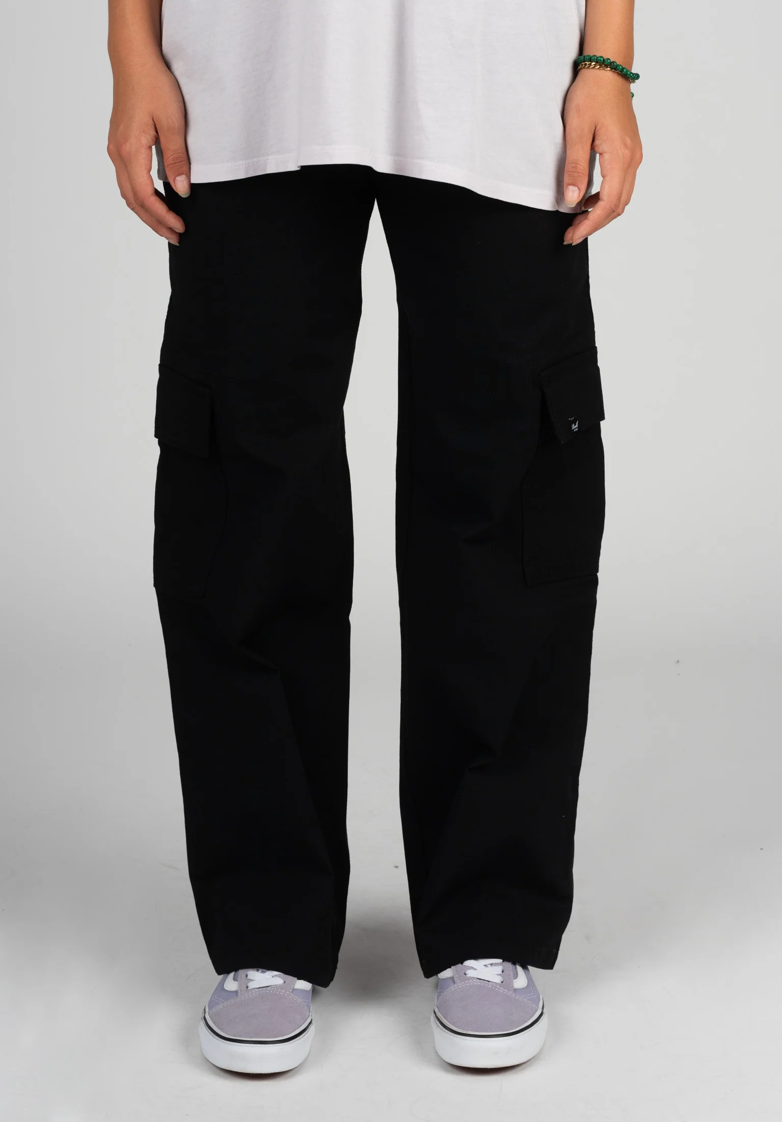 Women Mia Cargo