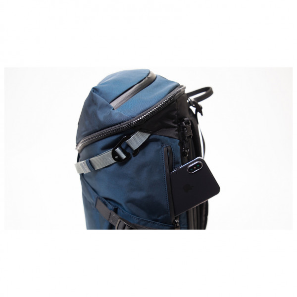 Doughnut - Dynamic Large 22 Ocean Power Series - Daypack