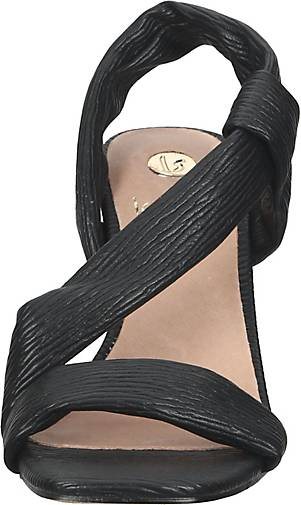La Strada Pumps