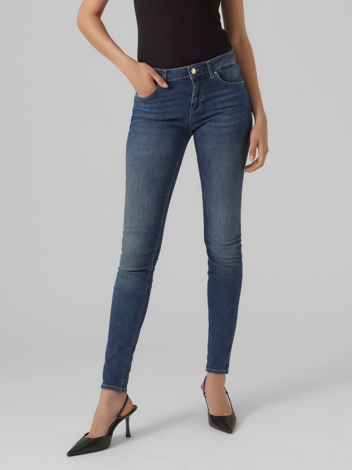 VMLUX Mid Rise Slim Fit Jeans