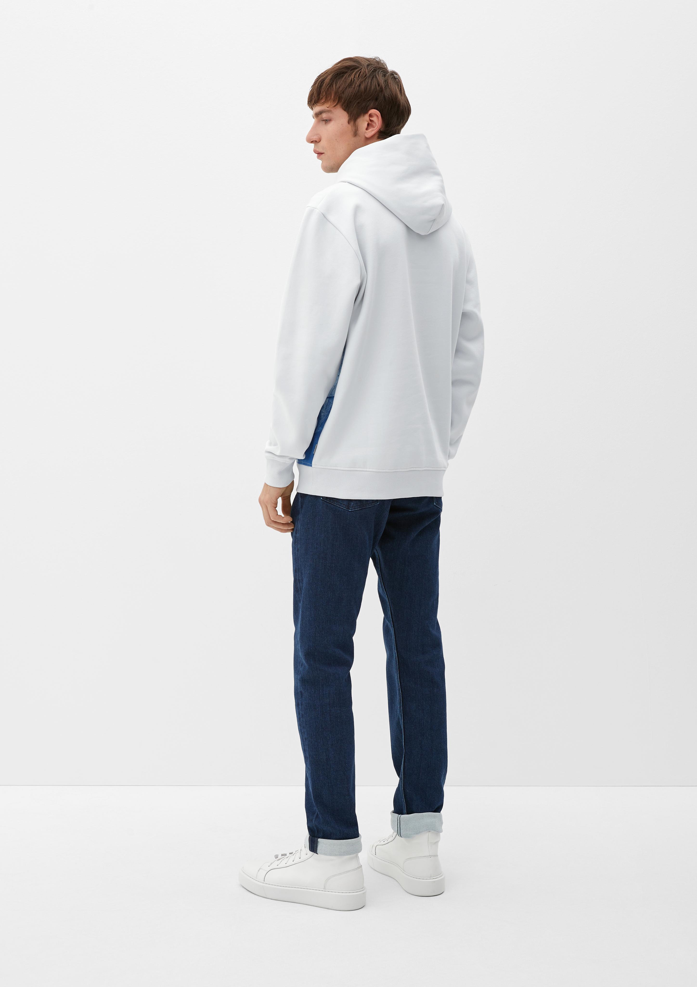 Hoodie mit Frontprint  2125812-90D1