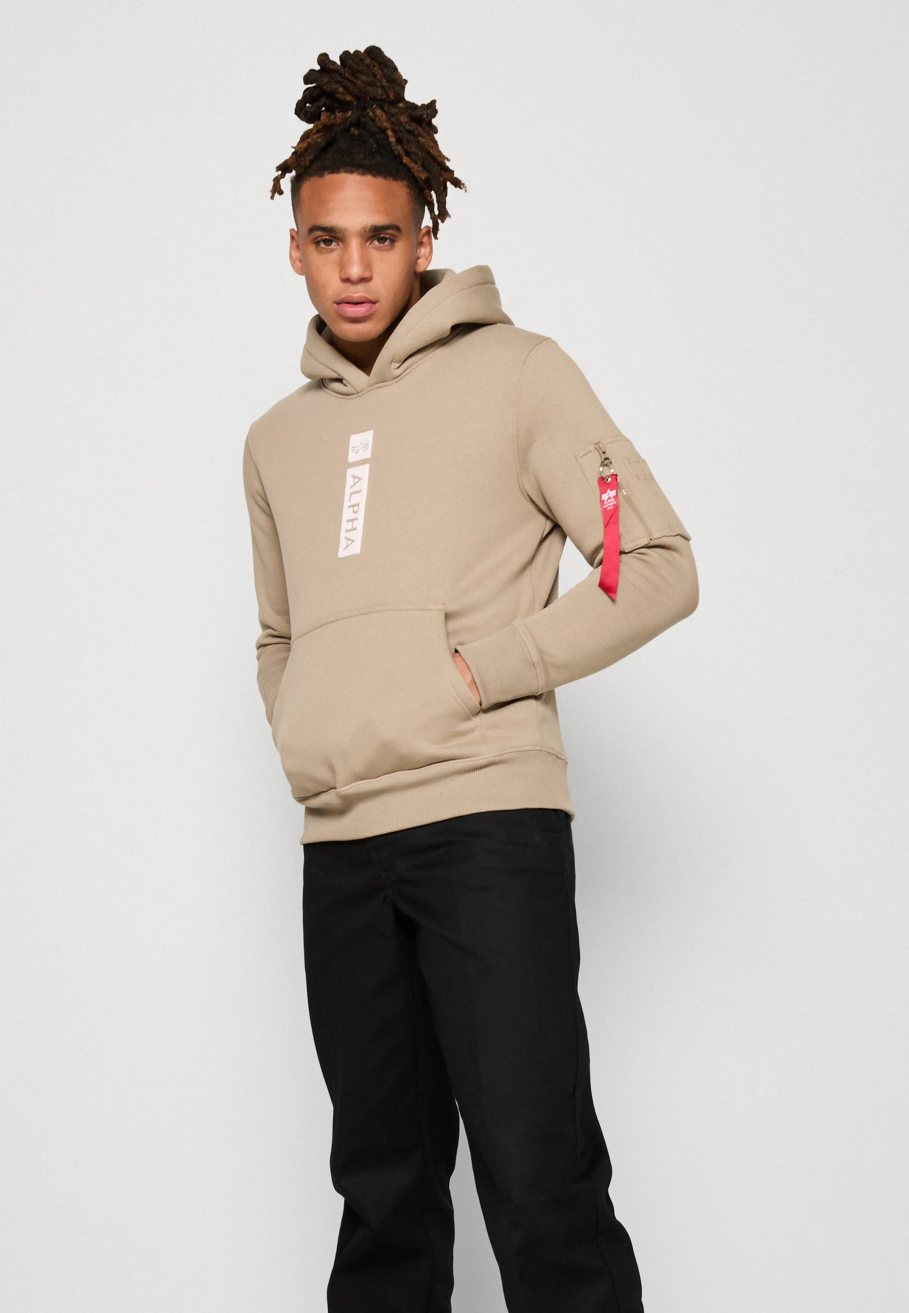 Sudadera con capucha Alpha Industries