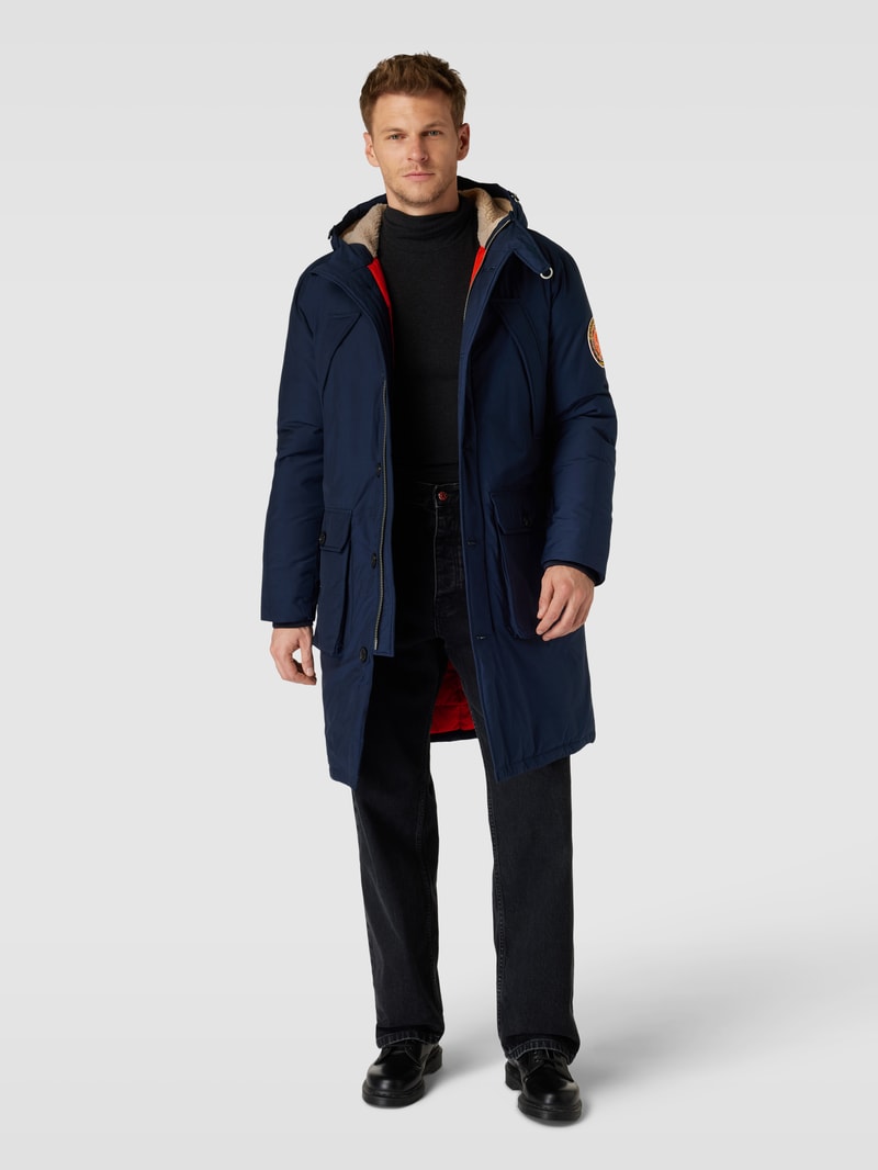 Parka mit Label-Patch in marineblau