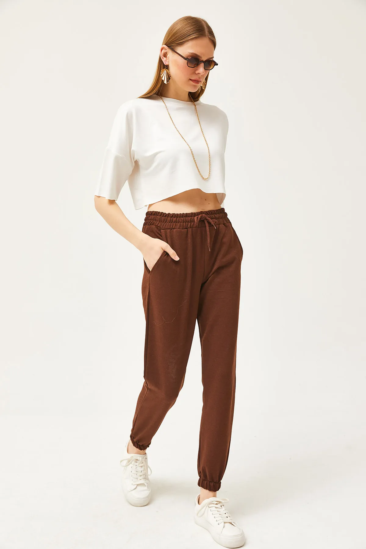 Olalook  Bitter Brown Damen-Jogginghose mit Taschen und elastischem Bund EŞF-00000066