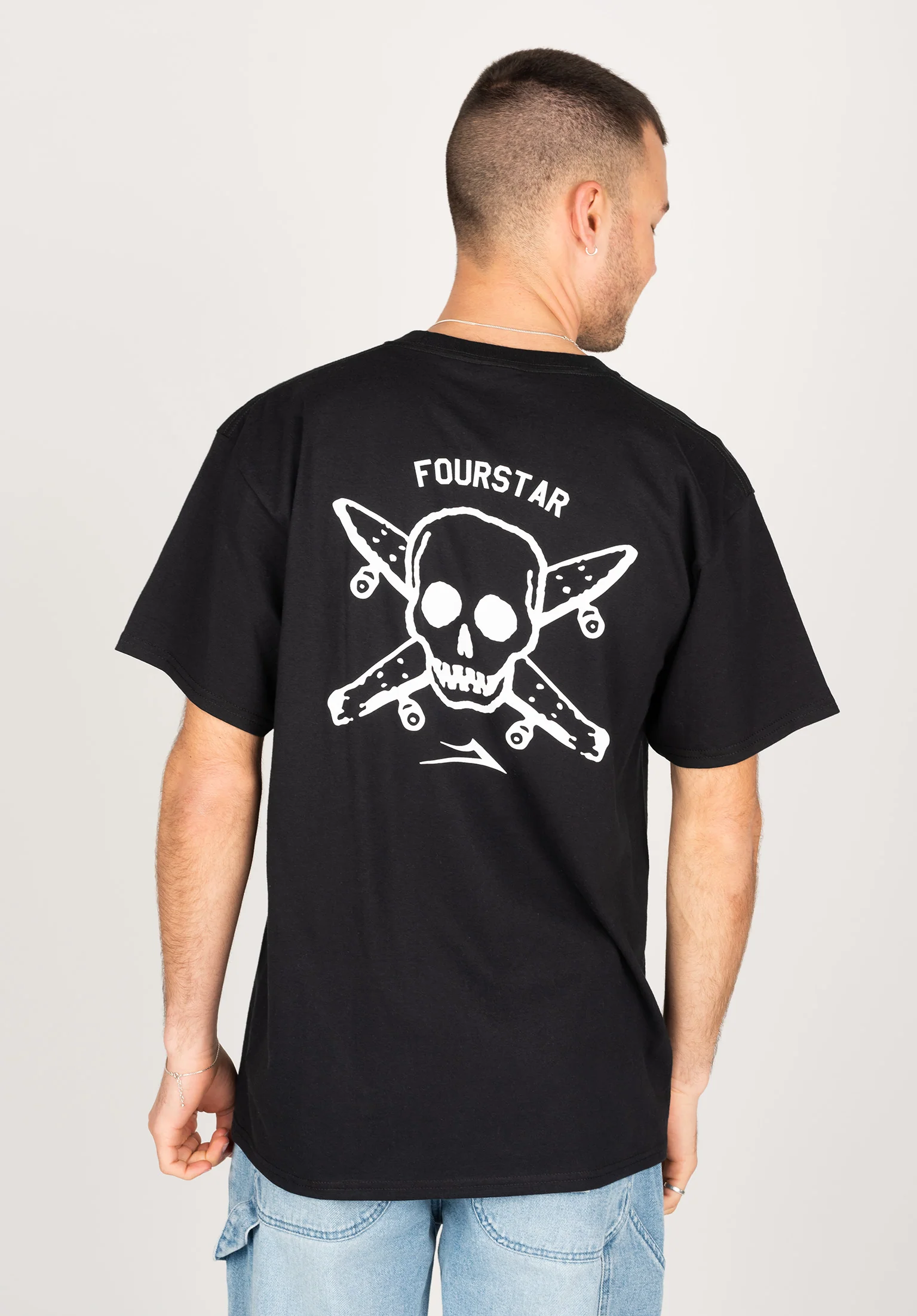 x Fourstar Street Pirate