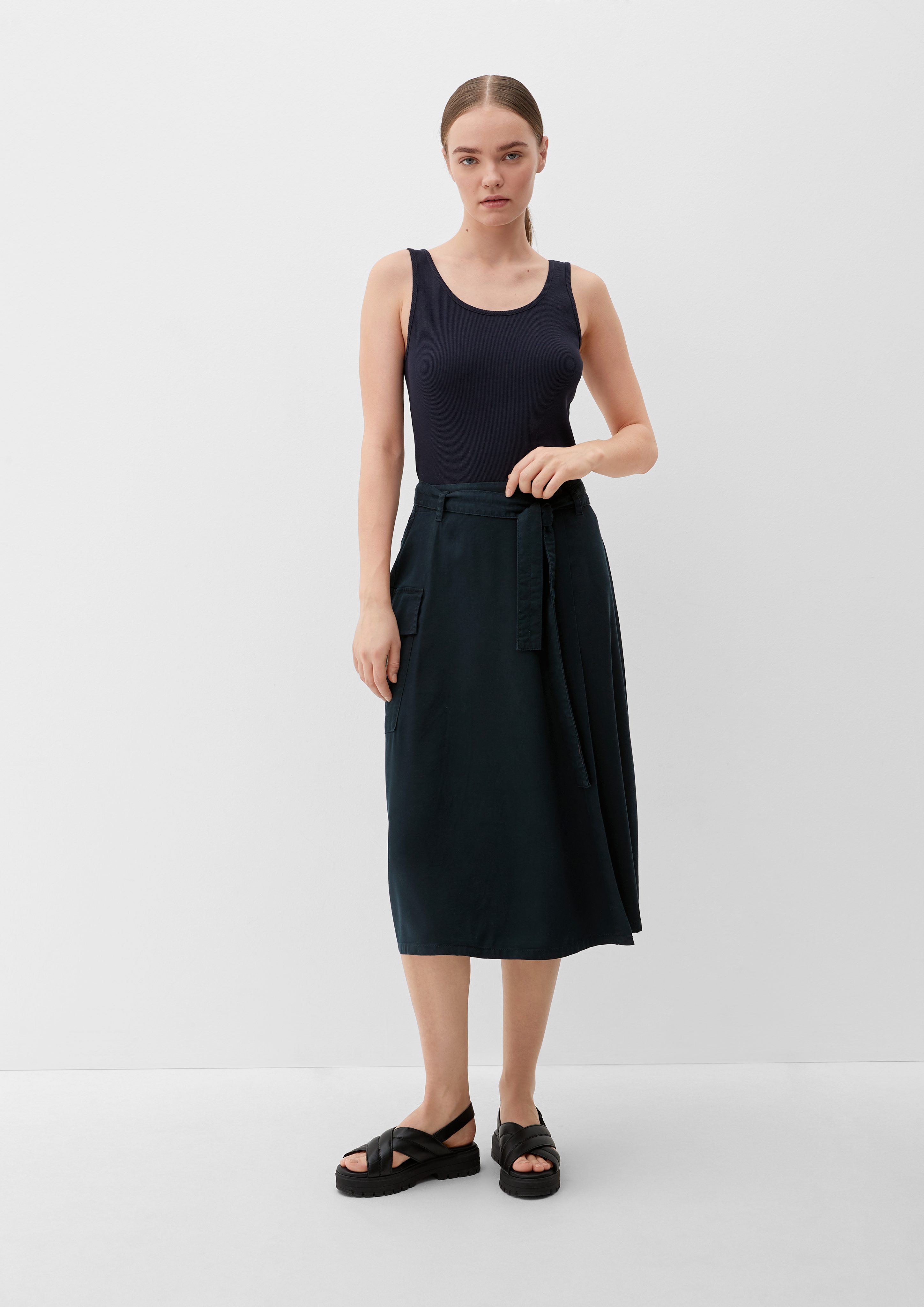s.Oliver Minirock Rock mit High-Rise-Bund Garment Dye