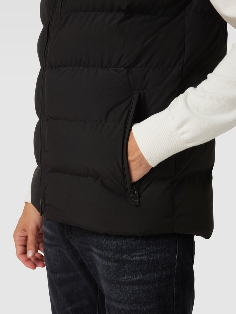 Steppweste mit Label-Applikation in schwarz