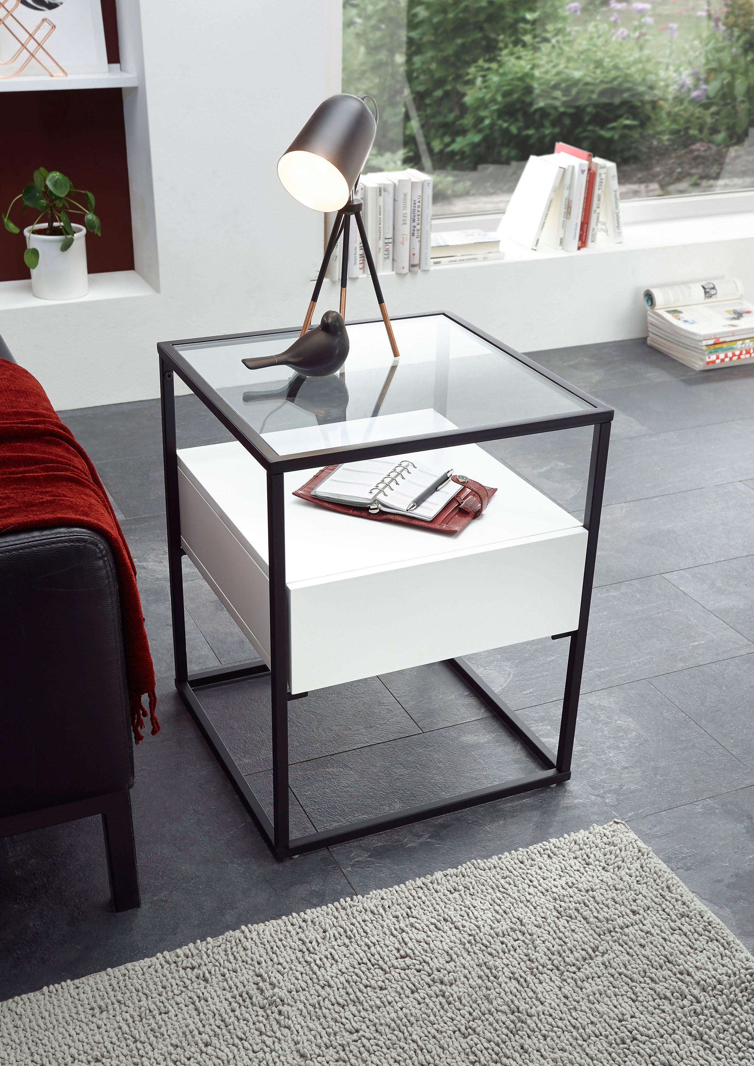 MCA furniture Beistelltisch Evora, Glastop mit Schublade push to open