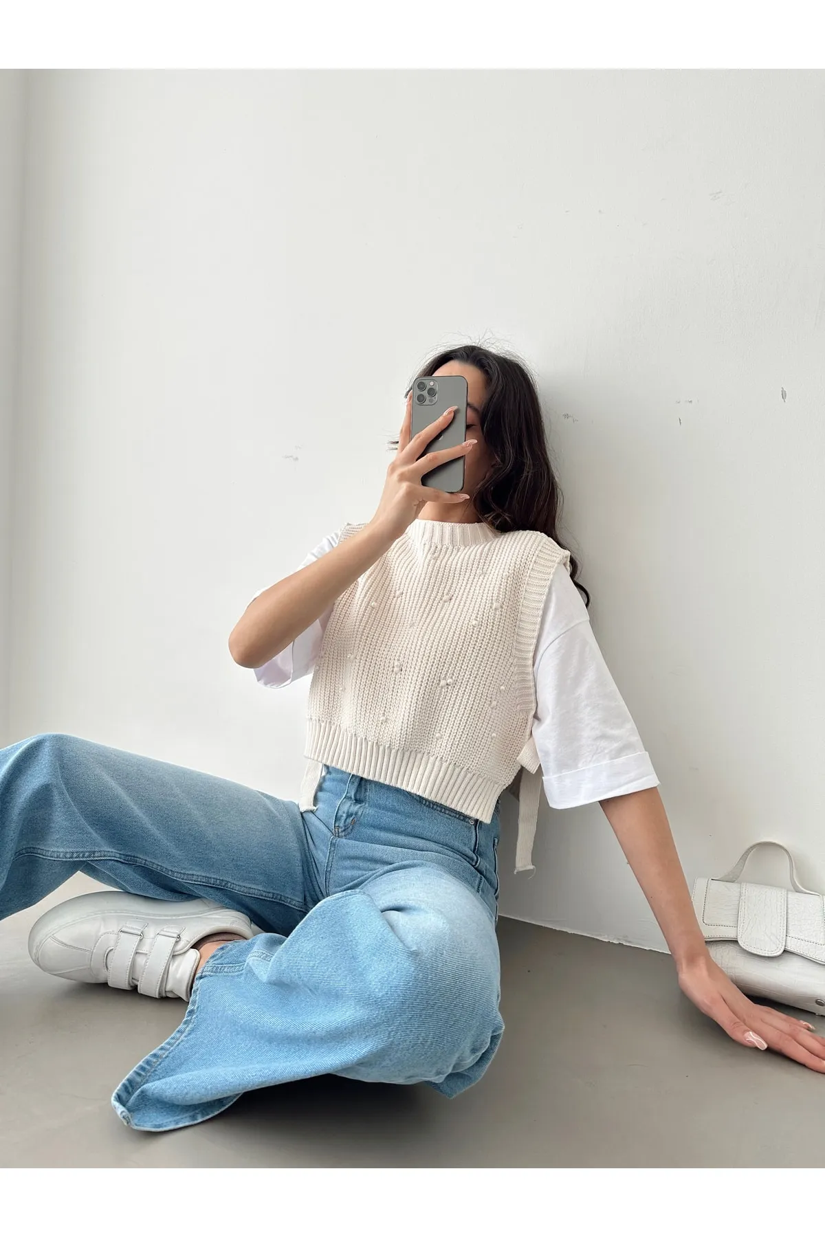 BEJNA  Damen-Strickpullover mit seitlichem Bindeband und Perlendetails