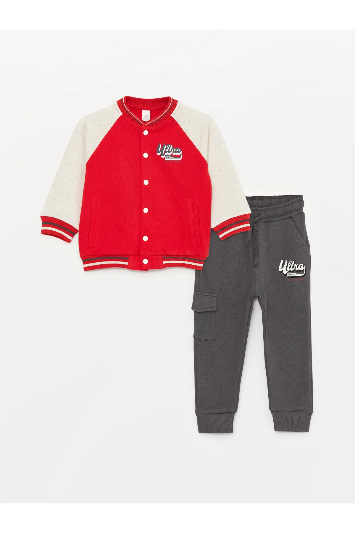 LC Waikiki  2-teiliges Set aus bedrucktem Sweatshirt und Hose für Babys mit Rundhalsausschnitt und langen Ärmeln