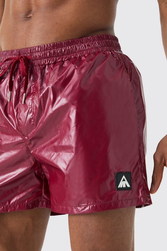 Kurze Badehose