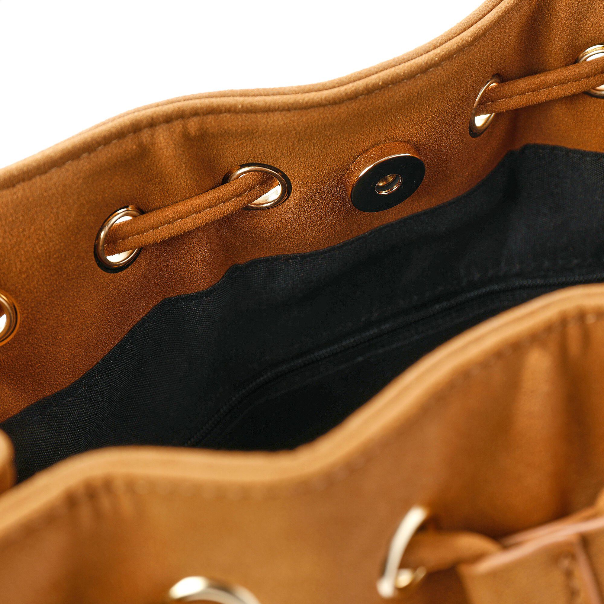 Sac forme seau à franges