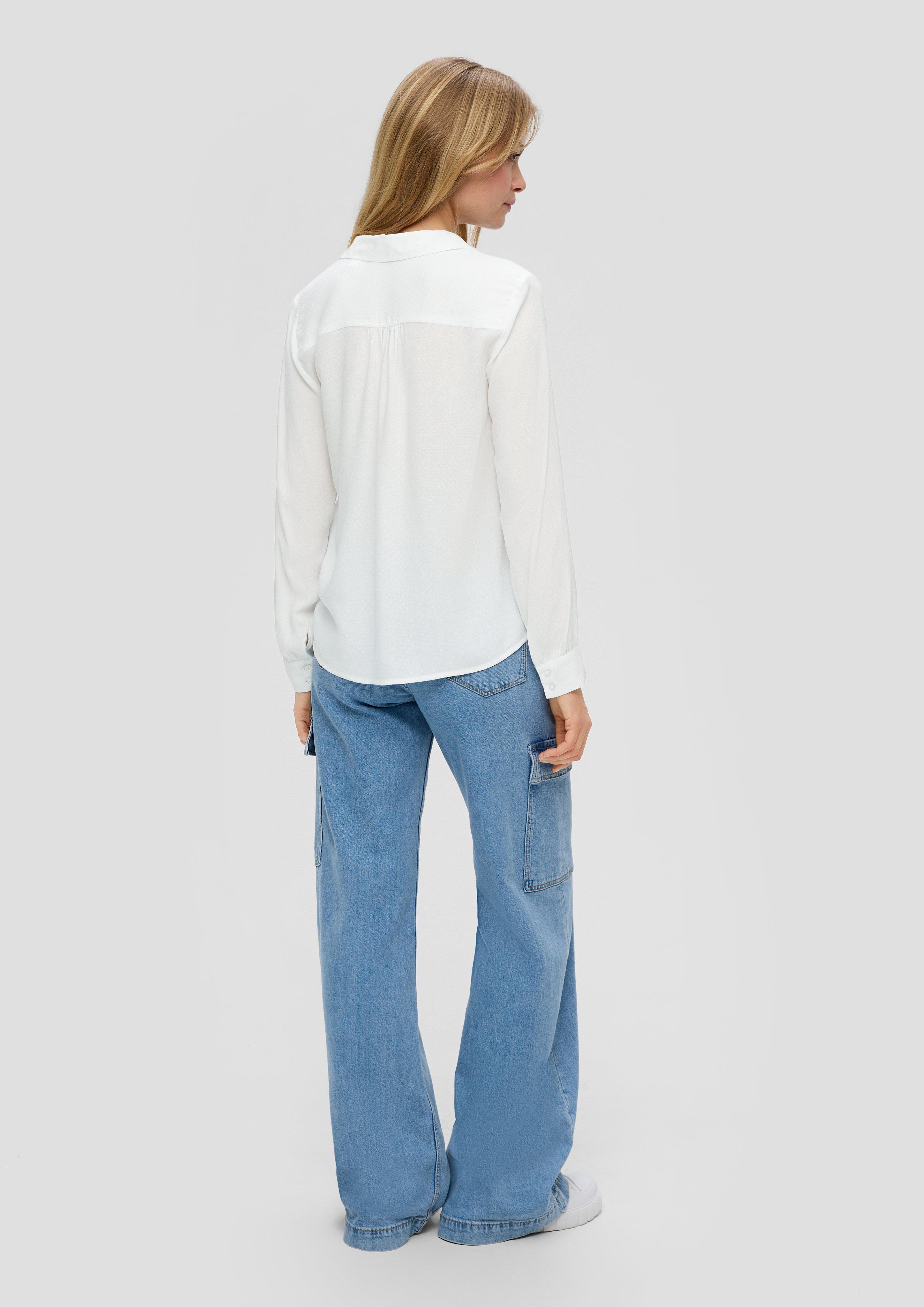 Viskosebluse mit V-Ausschnitt  2145123-0210