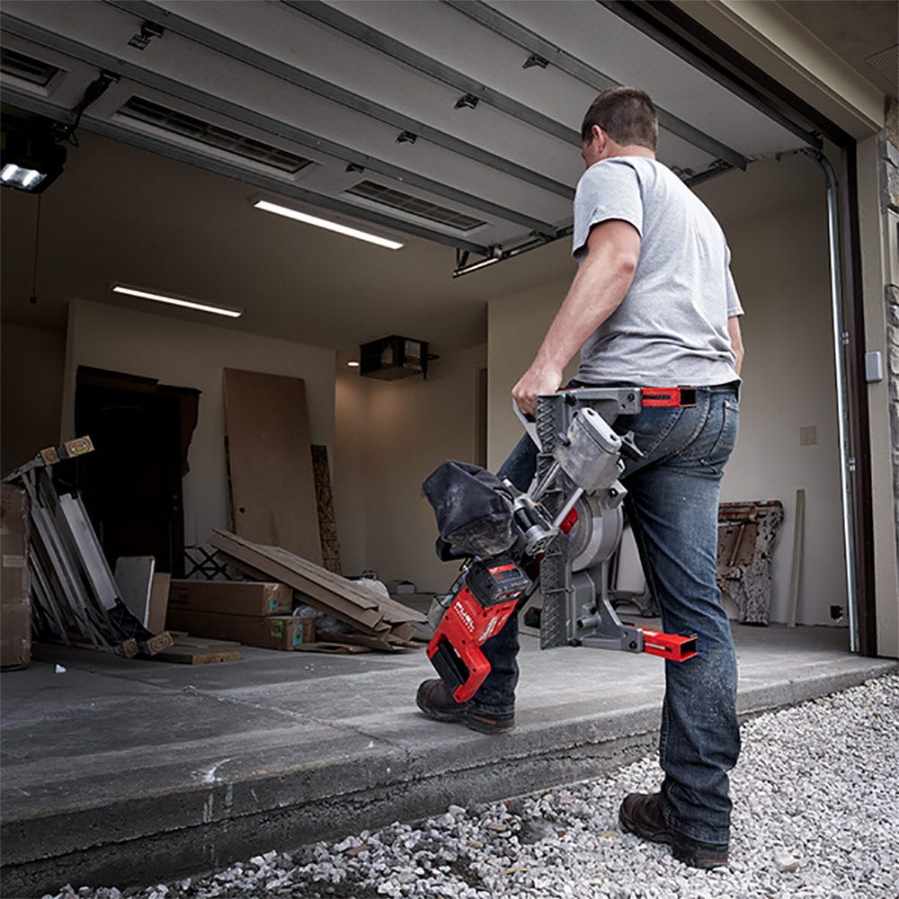 Serra de esquadria deslizante de dupla inclinação MILWAUKEE M18 Fuel de 184 mm M18FMS184-0