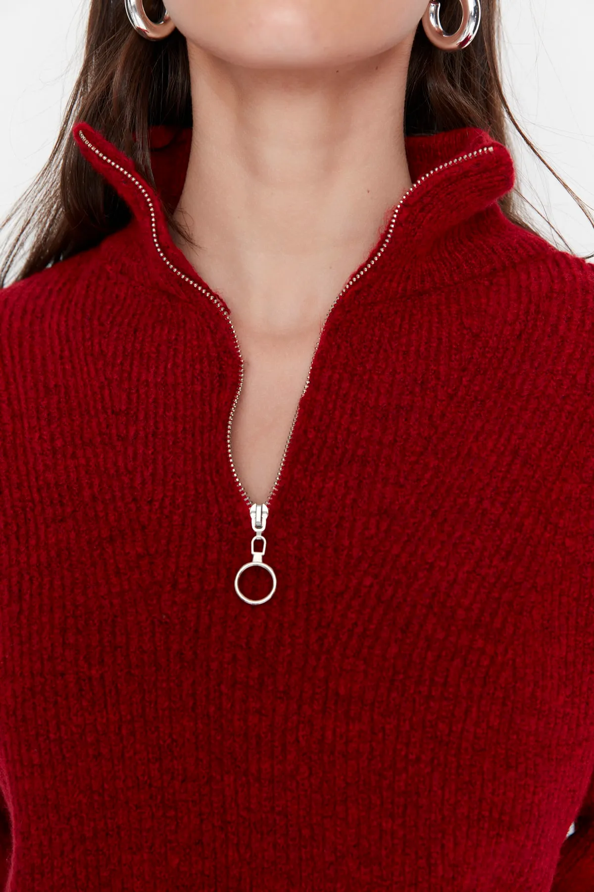 Trendyol Collection  Roter Strickpullover mit weicher Struktur und Reißverschluss TWOAW20XS0009