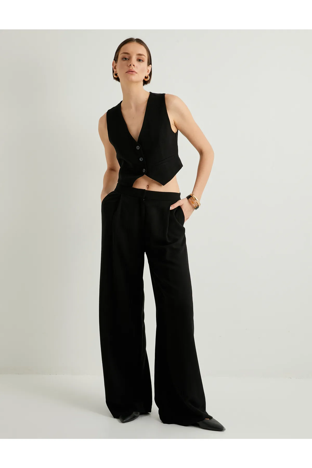 Koton  Hose mit weitem Bein aus Viskose-Leinen-Mischgewebe mit normaler Taille