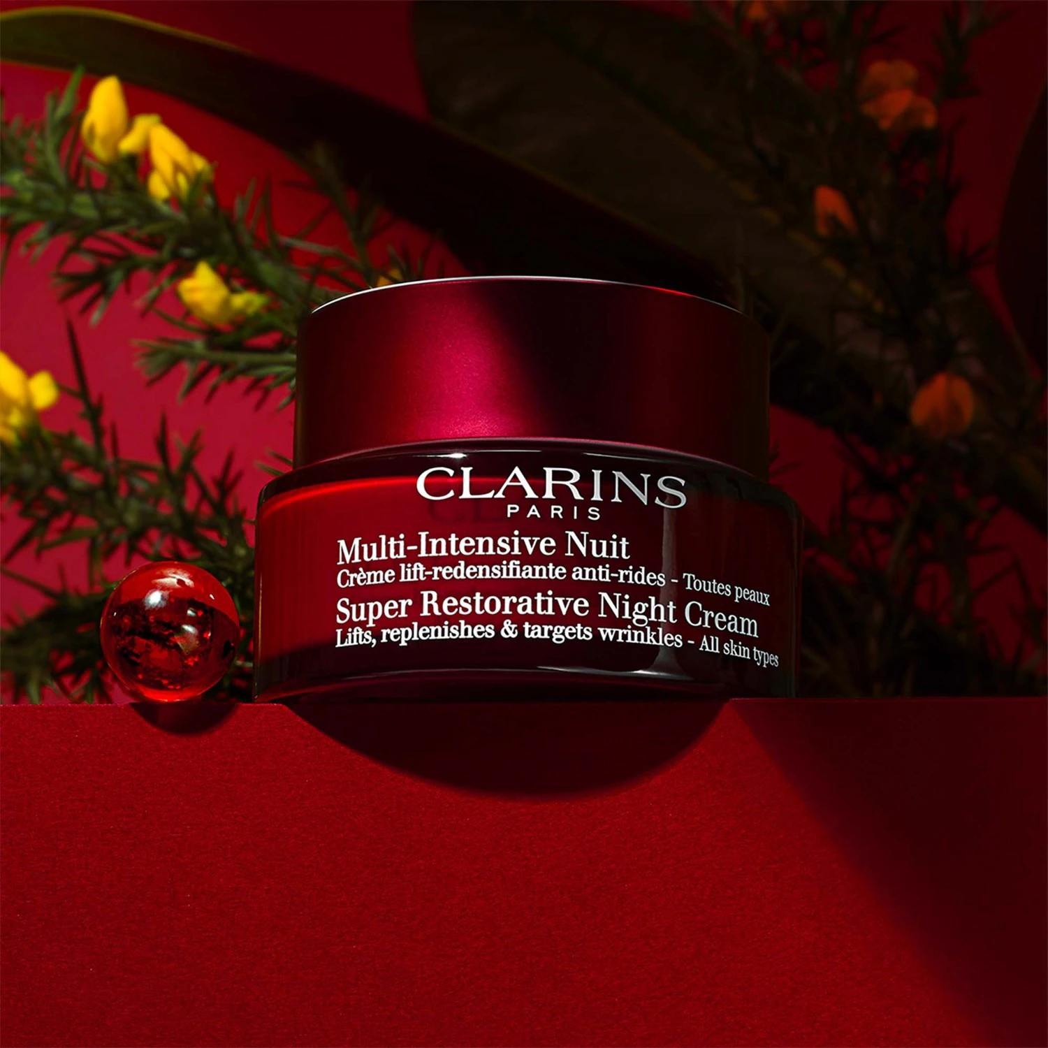 Clarins Night Lift-Redensifying krema protiv bora - za vrlo suhu kožu