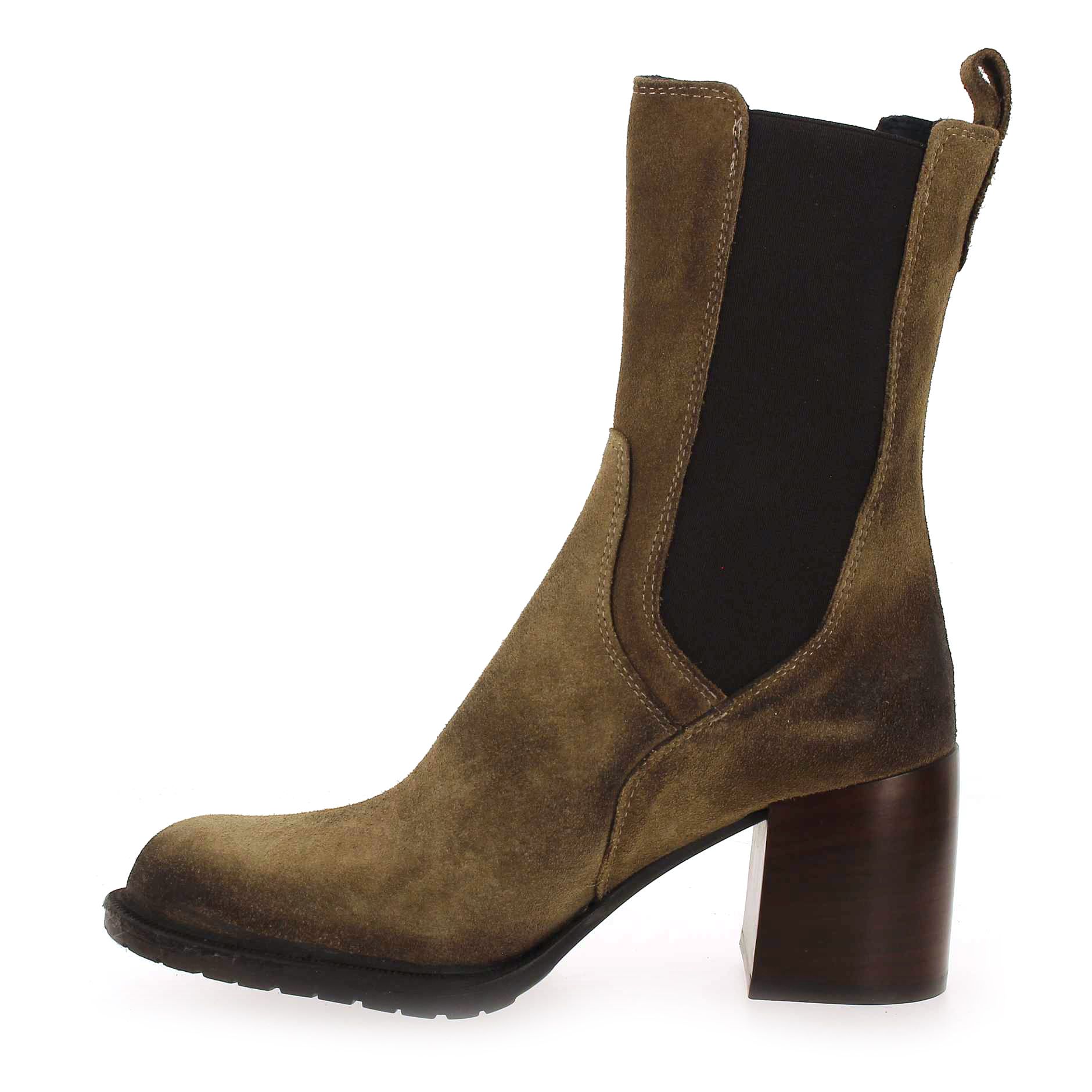 Emanuele Crasto   35003 - Taupe