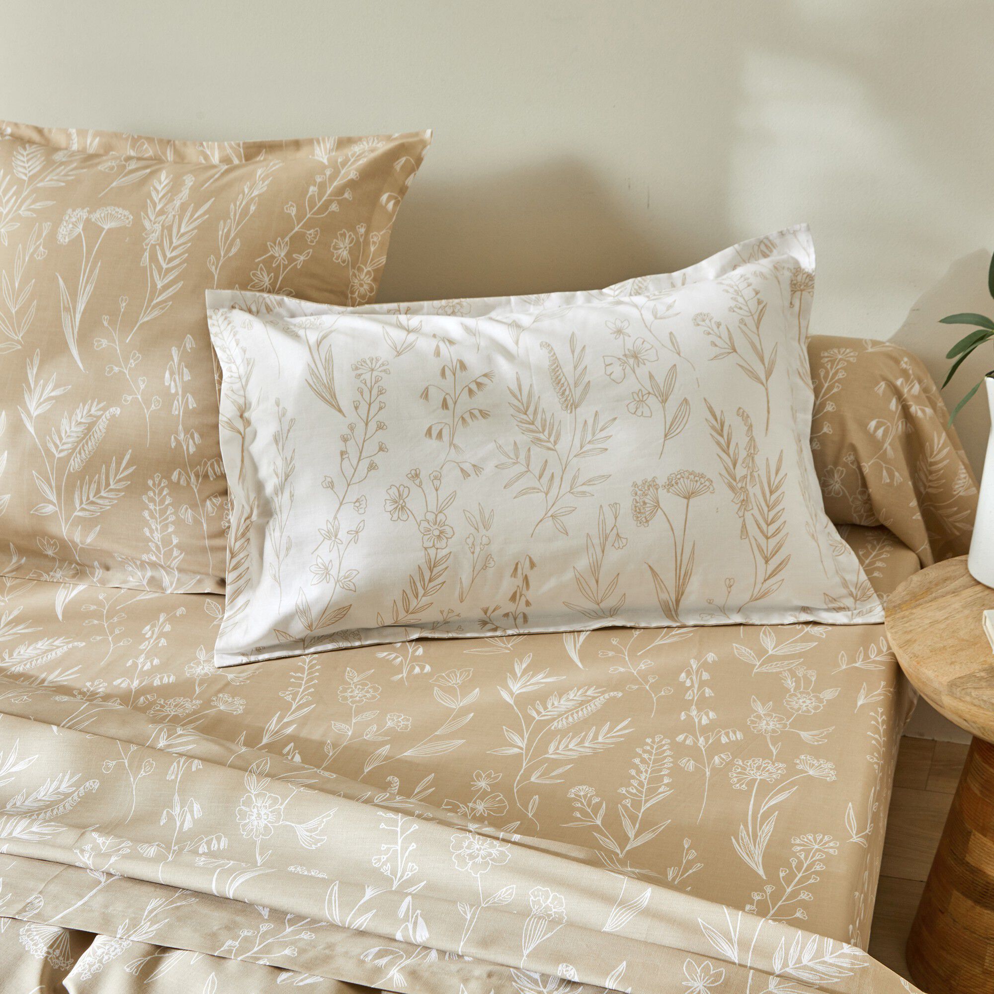 Linge de lit Alessia en coton imprimé fleuri