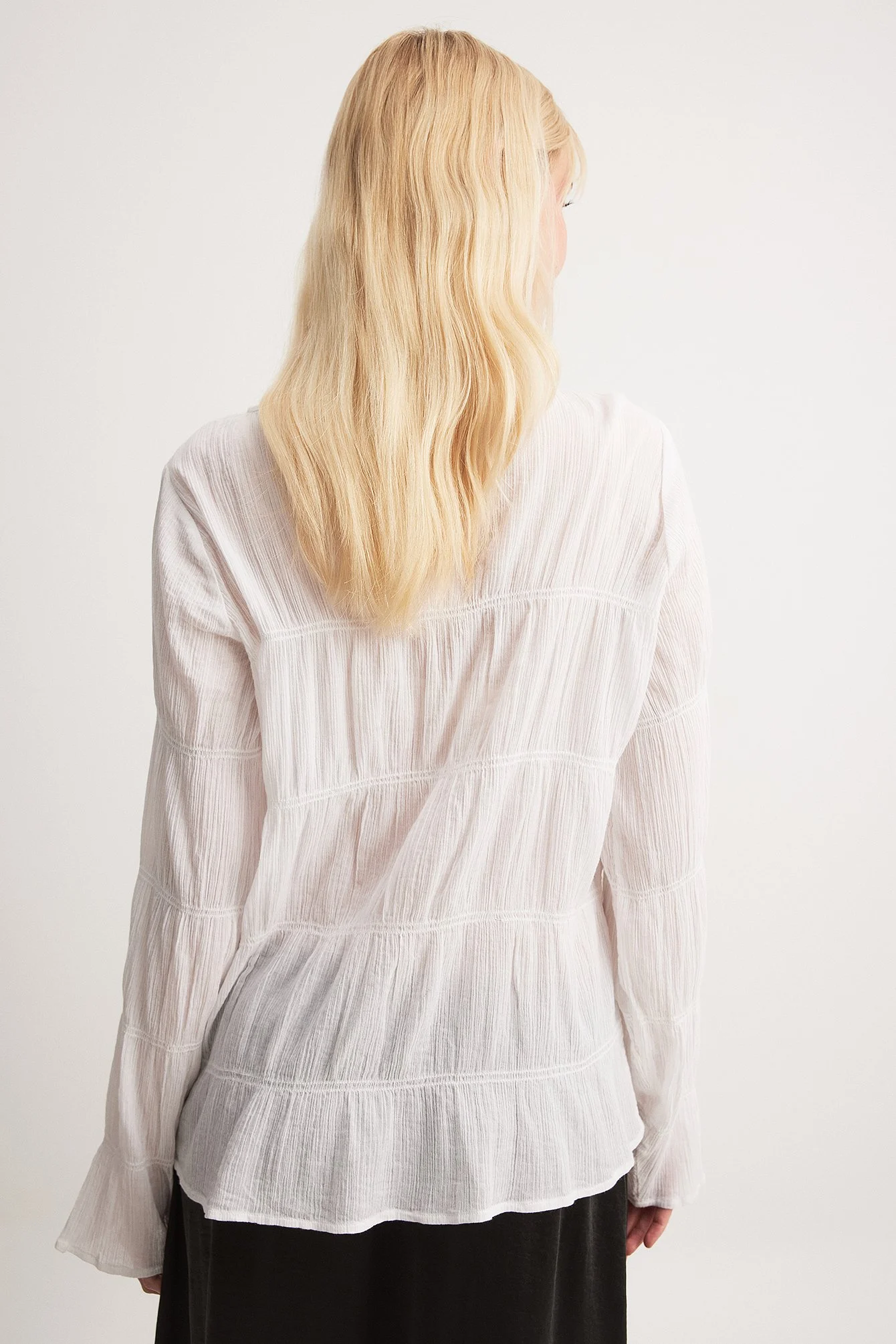 Langärmlige Bluse mit gesmoktem Detail