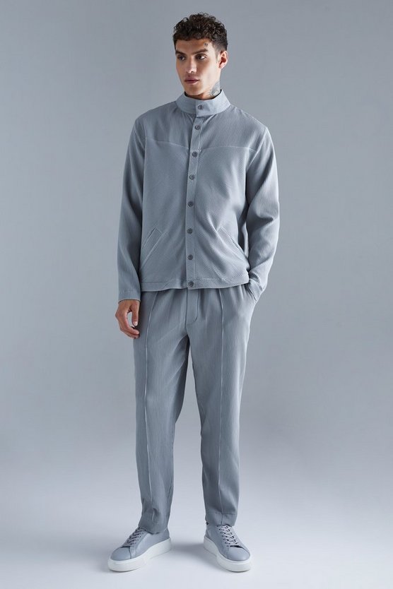 Set aus Harrington-Jacke und elastischer Hose