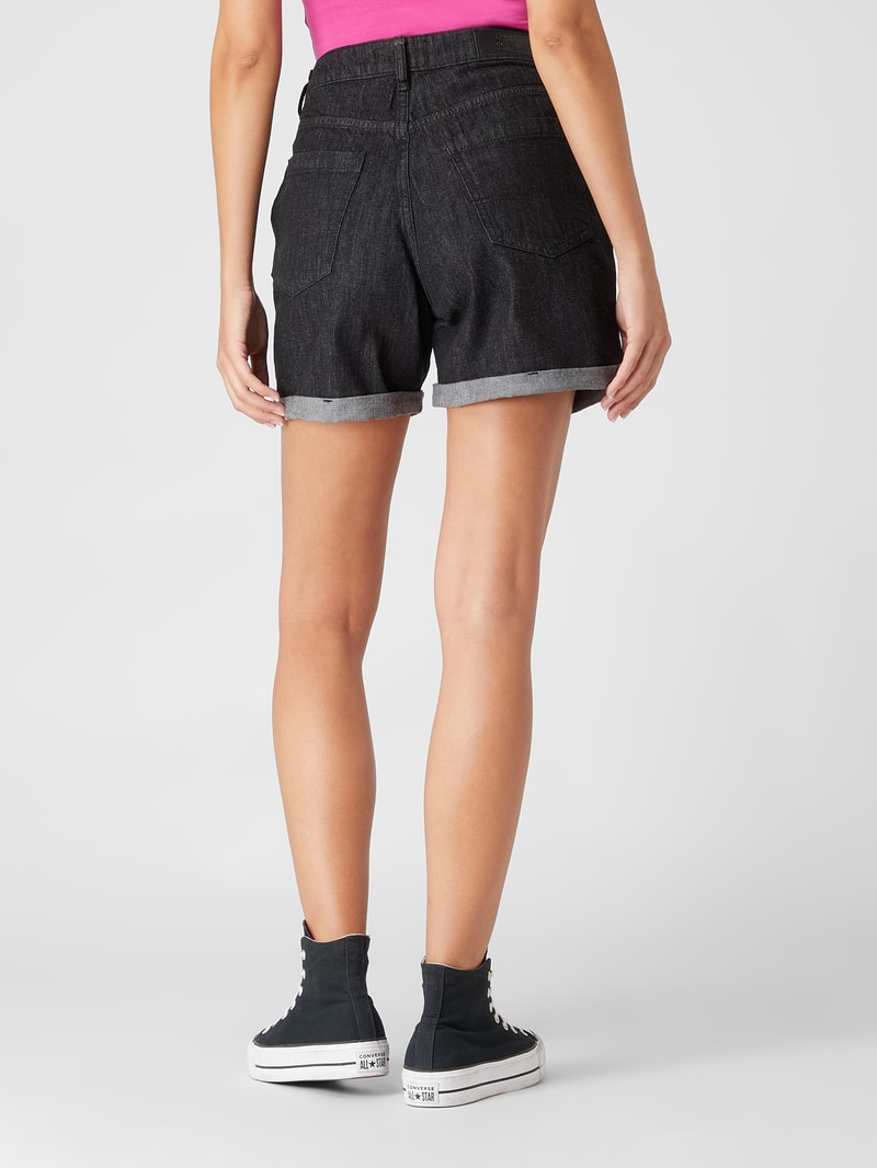 Regular Fit Jeansshorts aus Baumwolle in schwarz