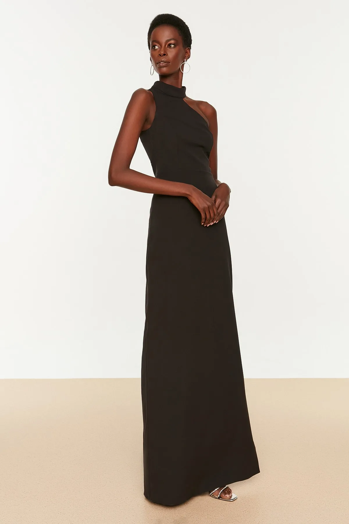 Trendyol Collection  Schwarzes gewebtes langes Abendkleid TPRSS20AE0048