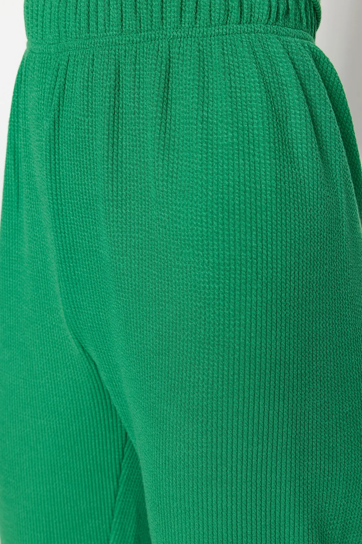 Trendyol Modest  Grünes Strick-Tunika-Hosen-Set TCTSS23US00059