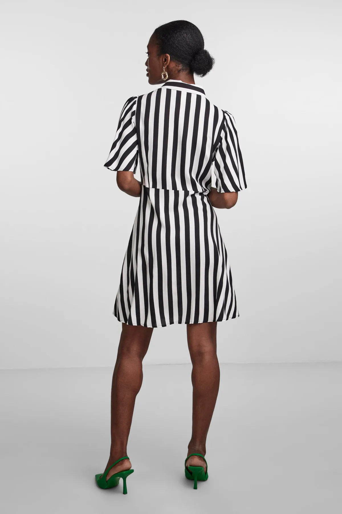 Y.A.S.  26029347 Frau / Mädchen Schwarz
