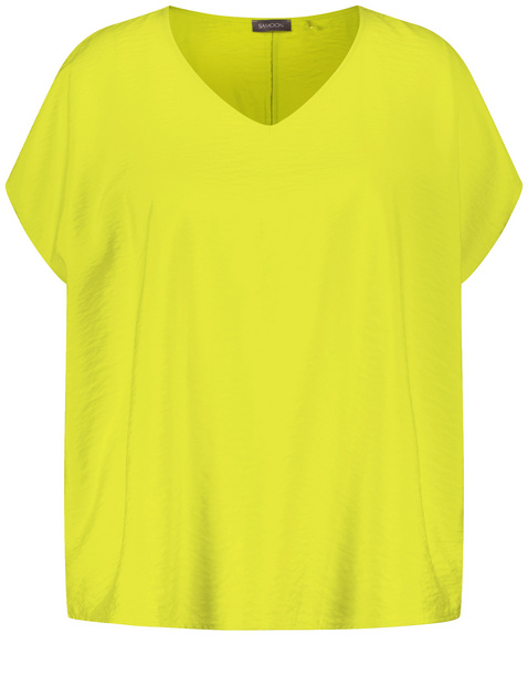 Fein schimmerndes Blusenshirt