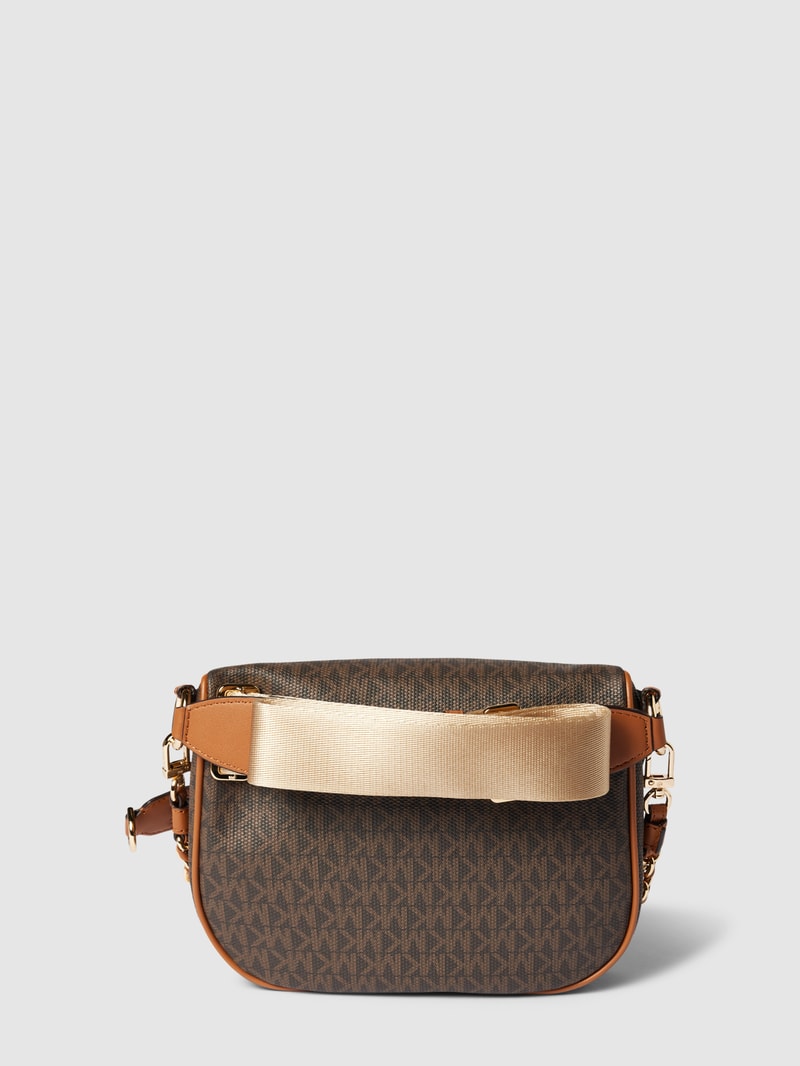 Crossbody Bag mit Label-Applikation Modell 'SLATER' in mittelbraun