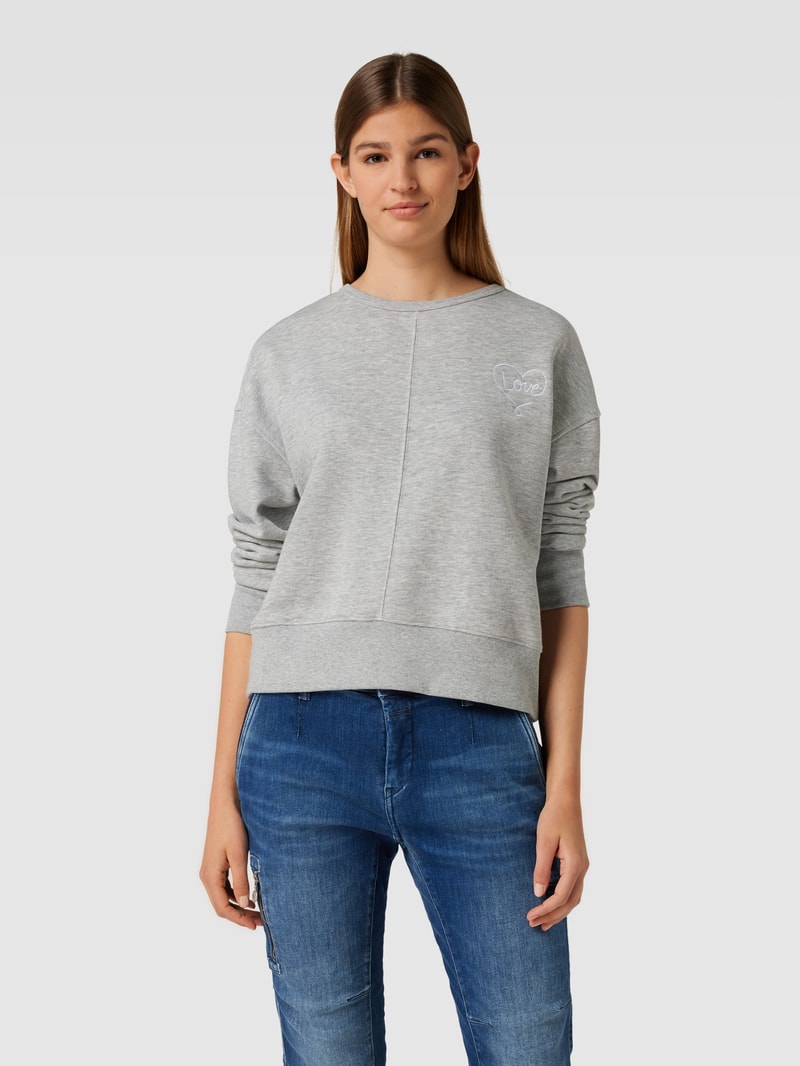 Sweatshirt mit Motiv-Stitching Modell 'Valentinstag' in hellgrau