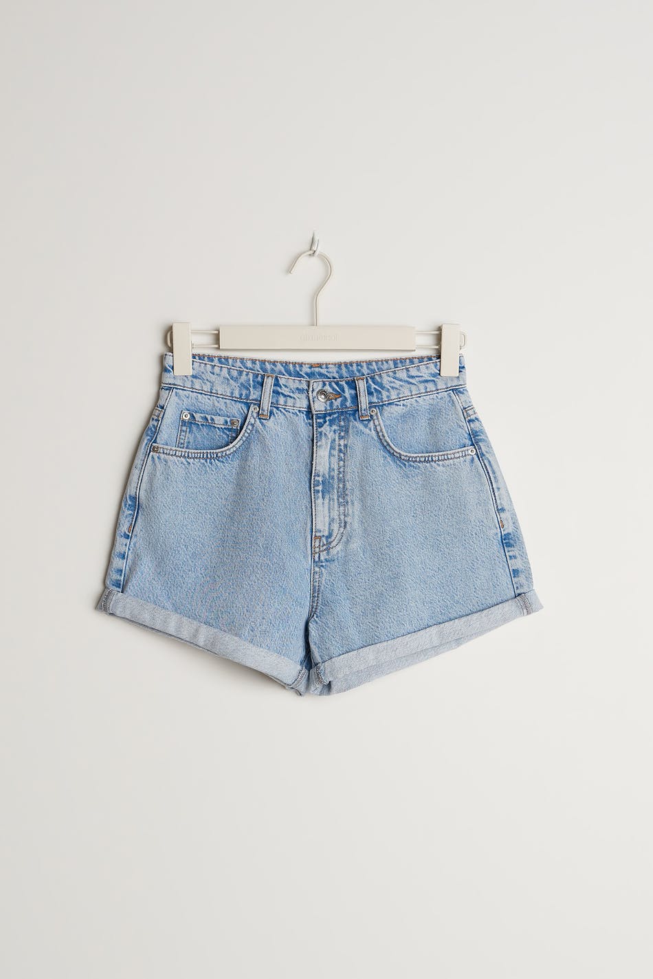 Dagny mom shorts